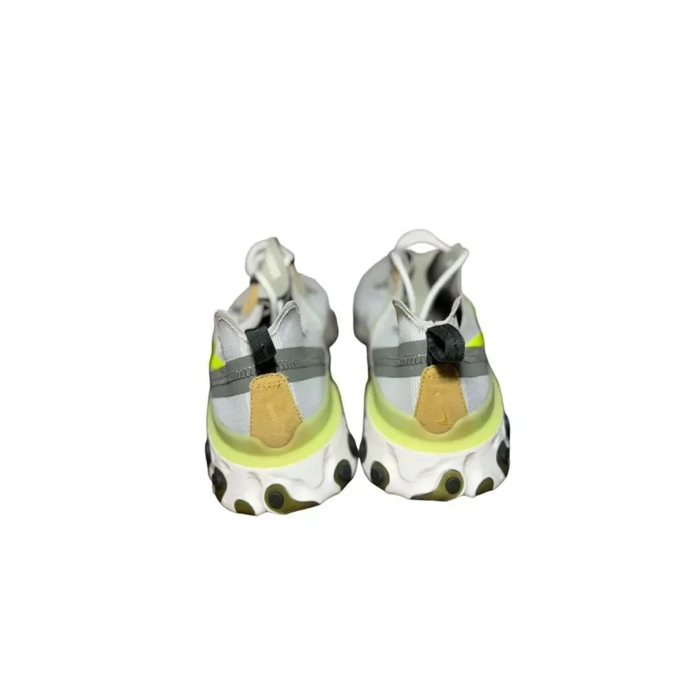 Nike react Lightweight Trainer - Light Gray with Neon Yellow Swoosh size 11